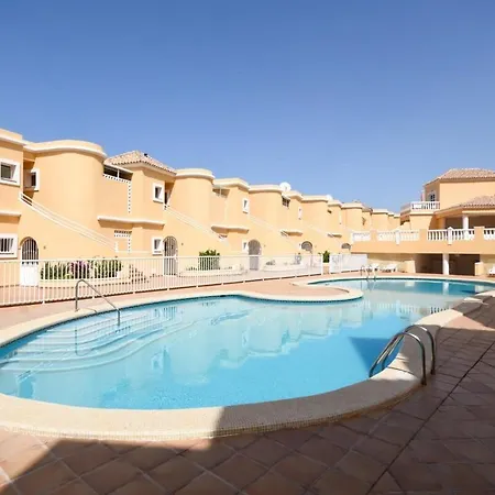 Benimar 13 - Two Bed Overlooking The Pool شقة أذيخي
