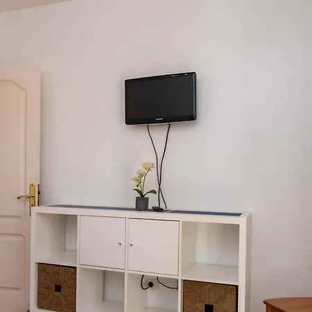 شقة Benimar 13 - Two Bed Overlooking The Pool