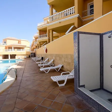 Apartament Benimar 13 - Two Bed Overlooking The Pool