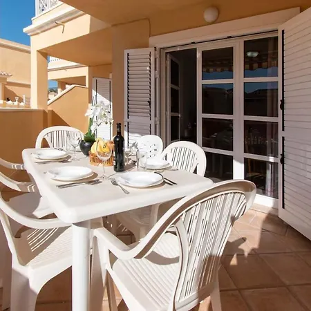 Benimar 13 - Two Bed Overlooking The Pool Lejlighed *