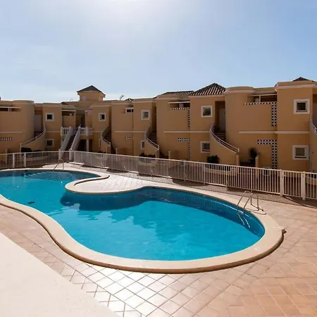 아파트 Benimar 13 - Two Bed Overlooking The Pool *
